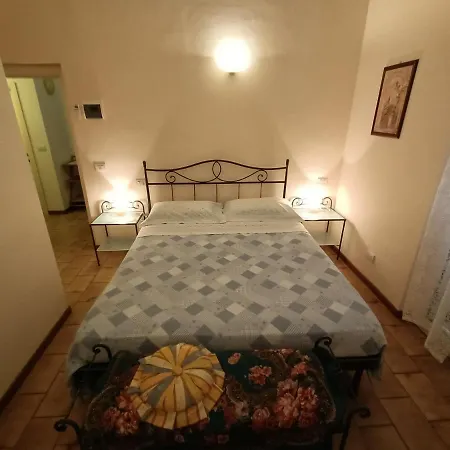Edera * Porto SantʼElpidio
