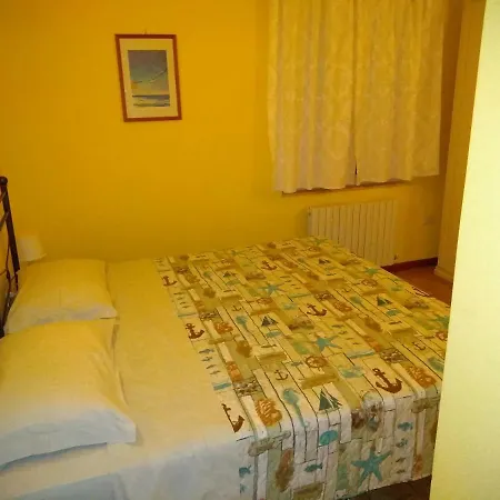 Edera فندق مبيت وإفطار Porto SantʼElpidio